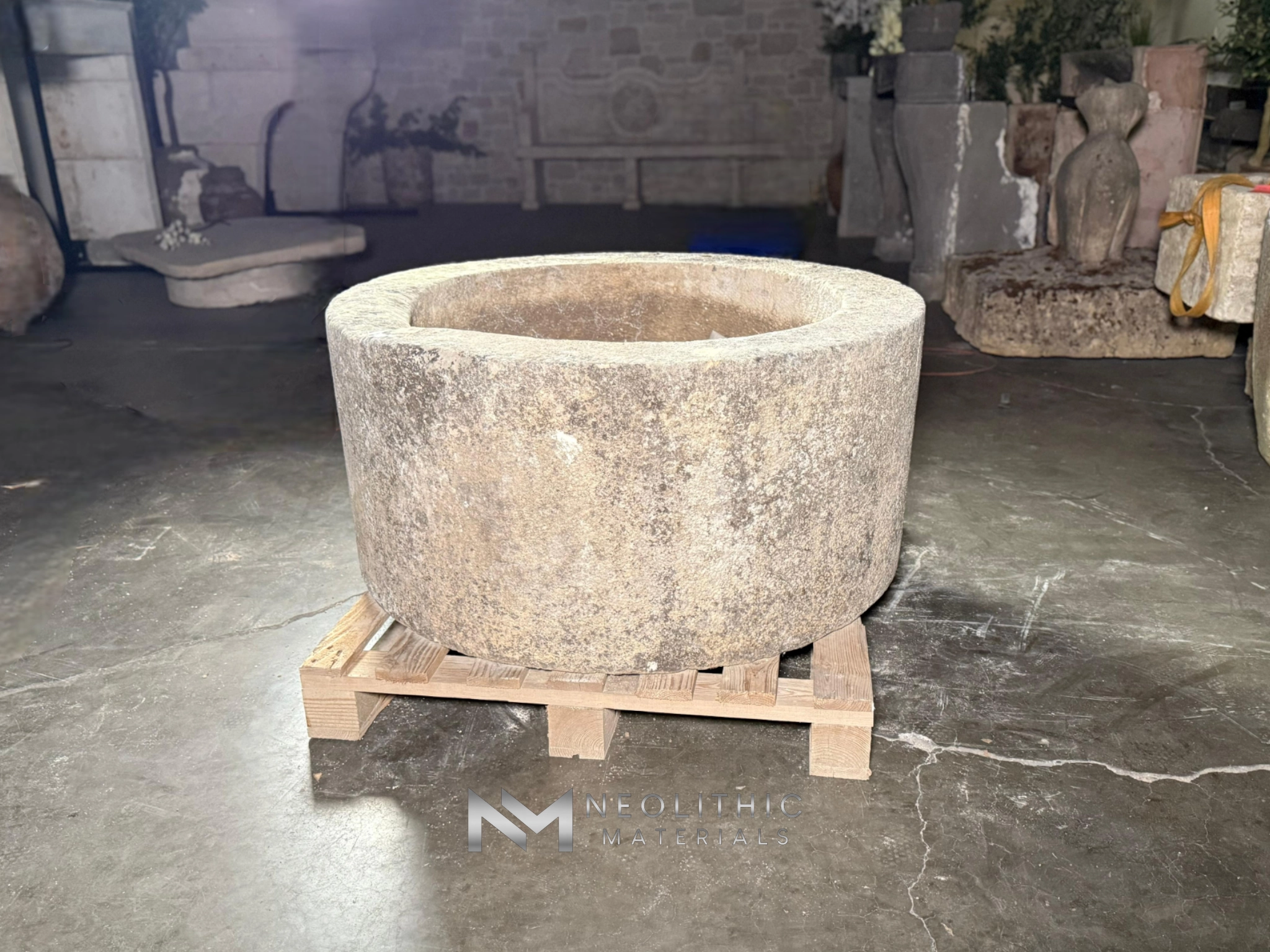 French Antique 19th Century Limestone Well Head - Image 2